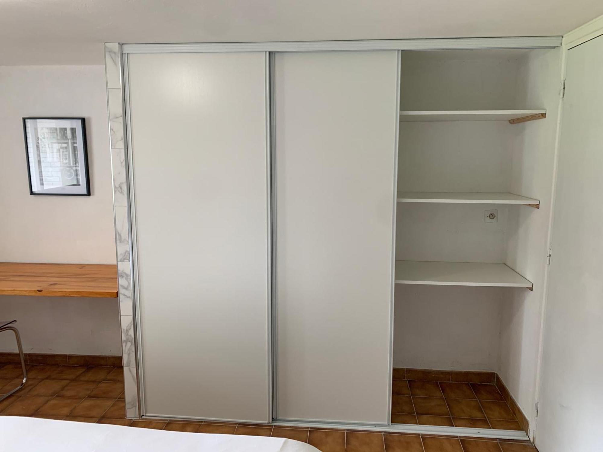 Appartement Familial Au Bord De La Marne, Jardin 8000M2, Piscine, Court De Tennis, Terrasse, Parking Gratuit Proche Disneyland 伊斯勒勒维莱努瓦 外观 照片