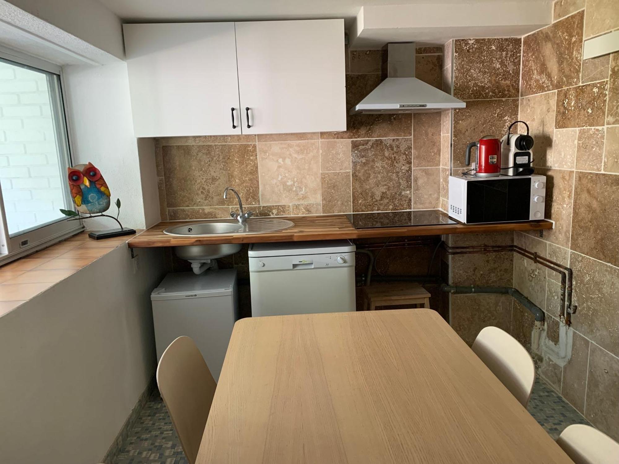 Appartement Familial Au Bord De La Marne, Jardin 8000M2, Piscine, Court De Tennis, Terrasse, Parking Gratuit Proche Disneyland 伊斯勒勒维莱努瓦 外观 照片