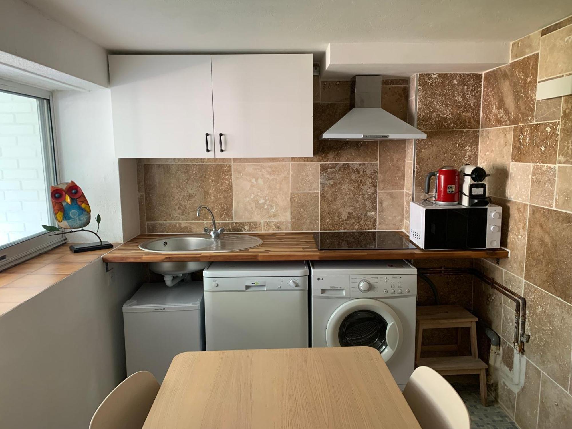 Appartement Familial Au Bord De La Marne, Jardin 8000M2, Piscine, Court De Tennis, Terrasse, Parking Gratuit Proche Disneyland 伊斯勒勒维莱努瓦 外观 照片